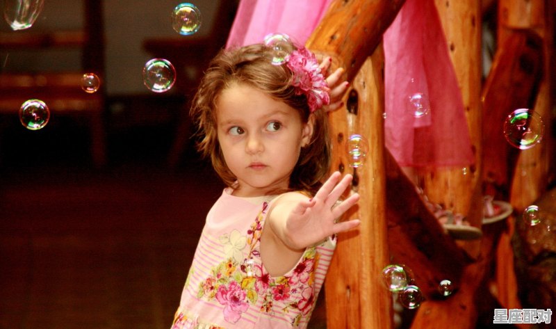 女孩子起名字 女孩子起名字 - 星座运势