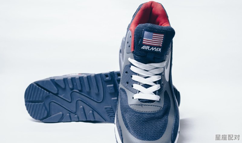 NIKE的鞋ZOOM是什么意思？与AIR ZOOM有什么区别,zoom什么星座 - 星座运势