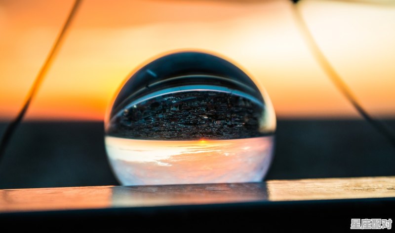 简单分析一下，水瓶座男生的性格，银瓶座的性格 - 星座运势